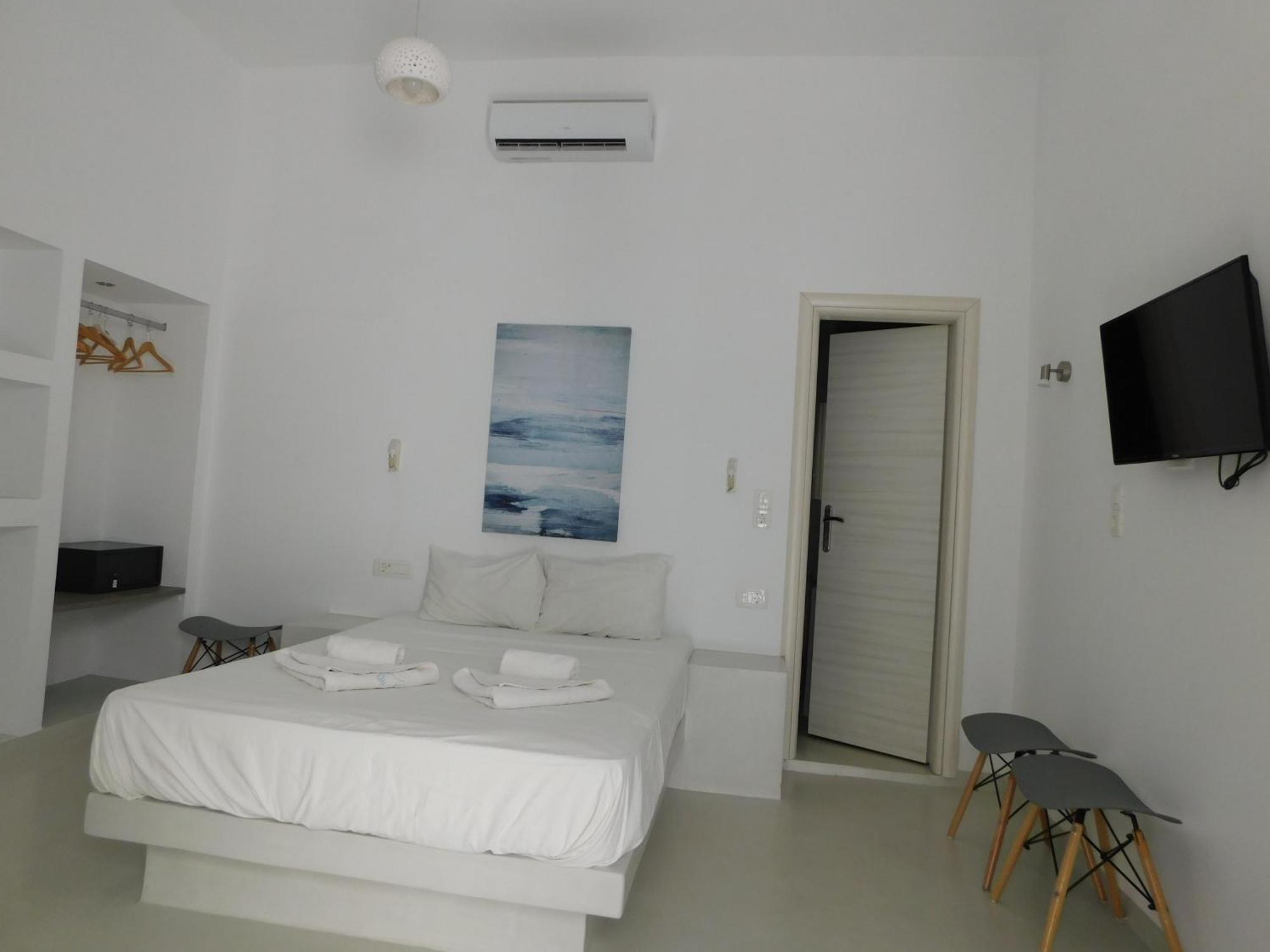 Fira Unique Rooms Exterior photo