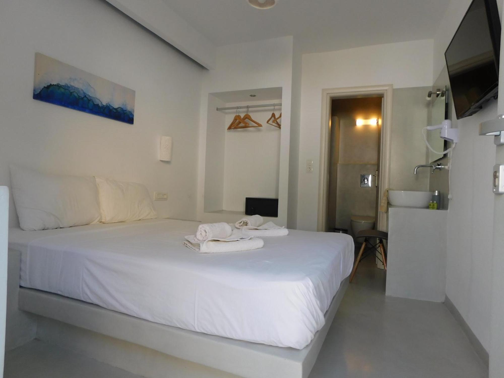 Fira Unique Rooms Exterior photo
