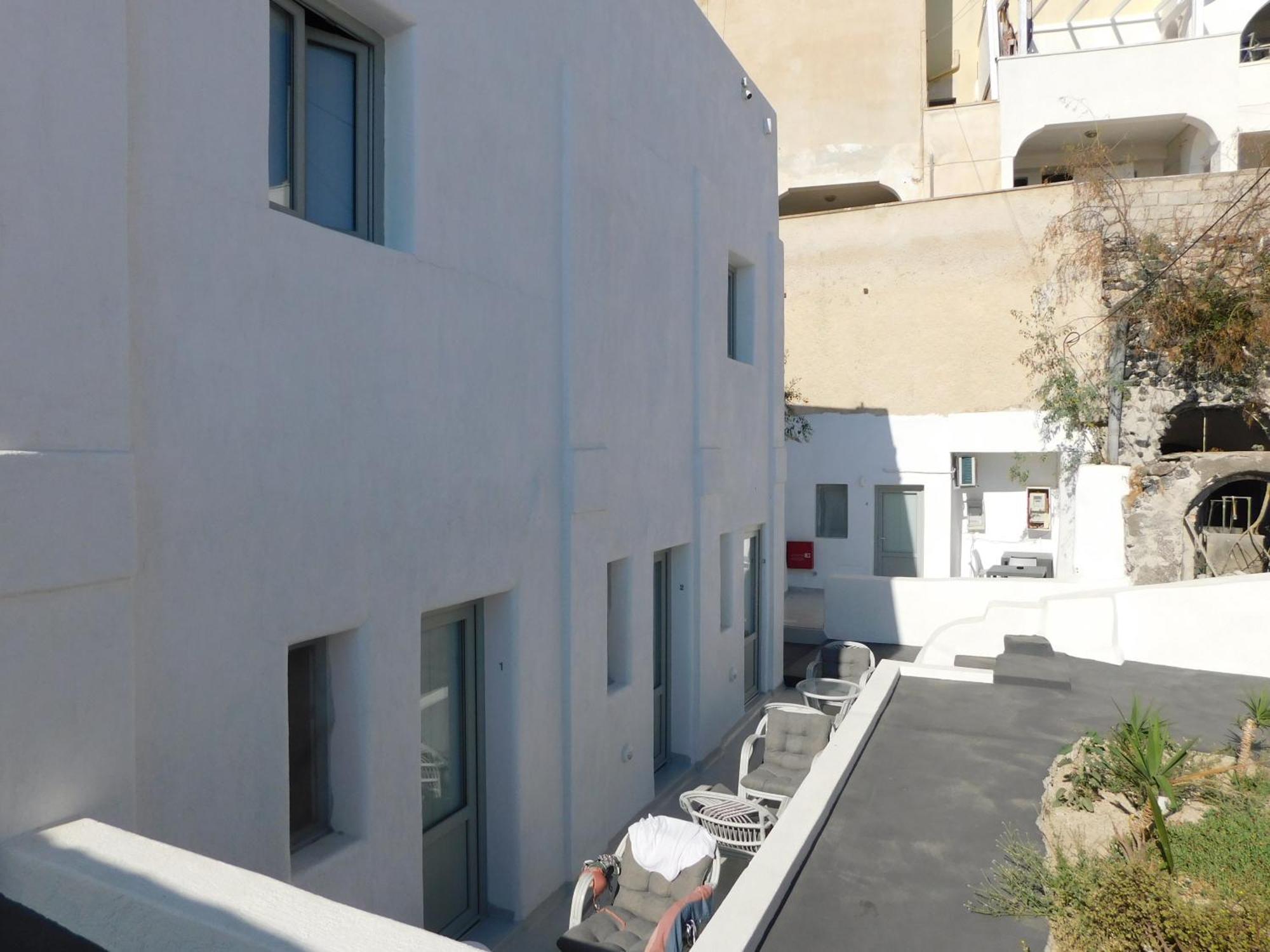 Fira Unique Rooms Exterior photo